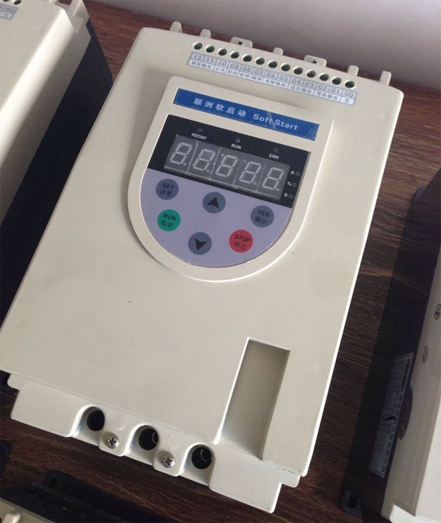 CGR2000軟啟動產品實圖 CGR2000軟啟動產品實圖